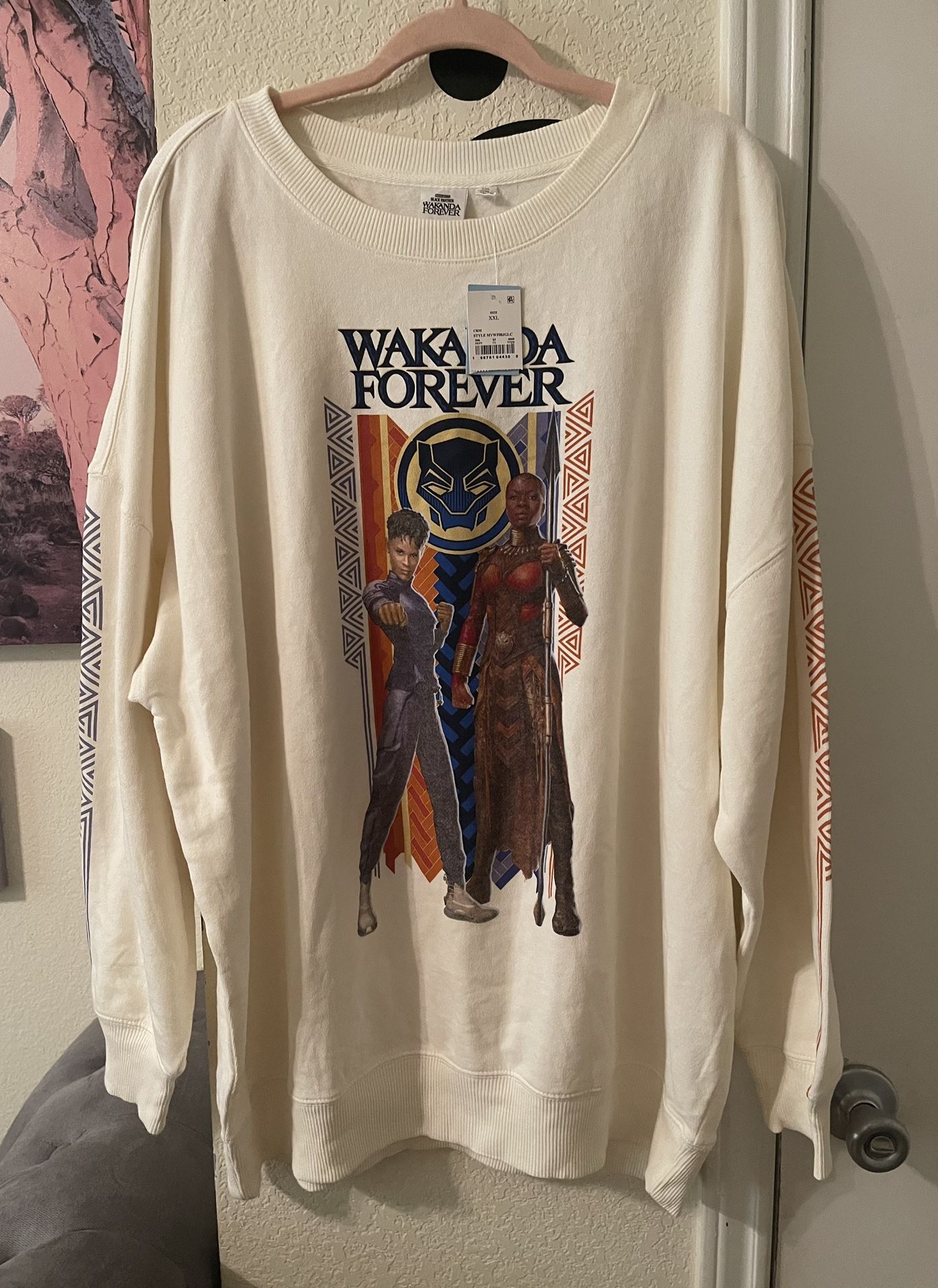 Wakanda Forever Graphic Plus Size Womens Sweatshirt size XXL NEW