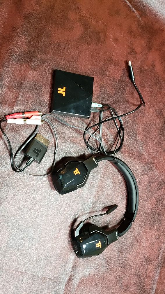 Triton 47678 Xbox 360 headphones, used