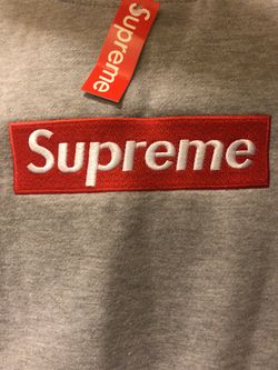 Supreme sweatshirt