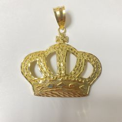 Crown Gold Pendant In 10k 