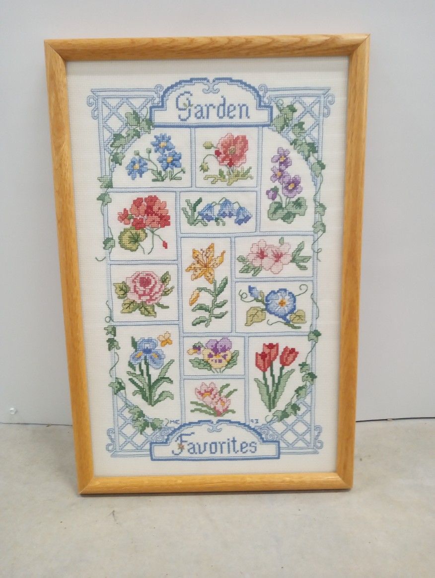 Garden Favorites Crossstitch Picture