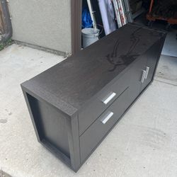 Credenza