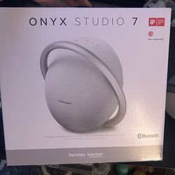 Onyx Studio 7 Speaker 