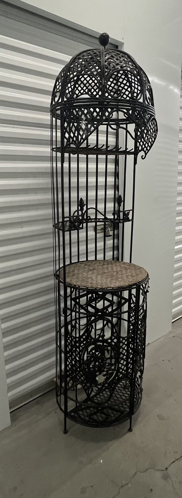 IRON WINE RACK