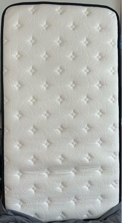 Twin bed mattress