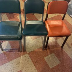 3 Vintage Steel Case Chairs