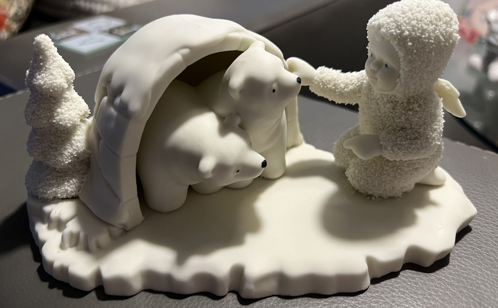 VTG Dept 56 Snowbabies “Look What I Found” Figurine