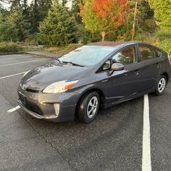Toyta Prius 2014r 87000 miles…