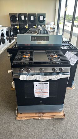 Brand new GE gas range 1 year factory warranty