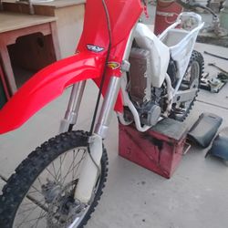 95 CR250 Honda 
