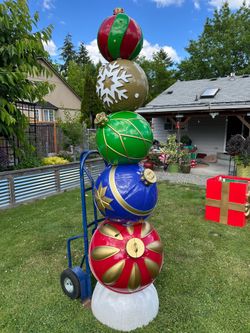 Giant Stack of Balls