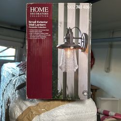 Exterior Wall Fixture