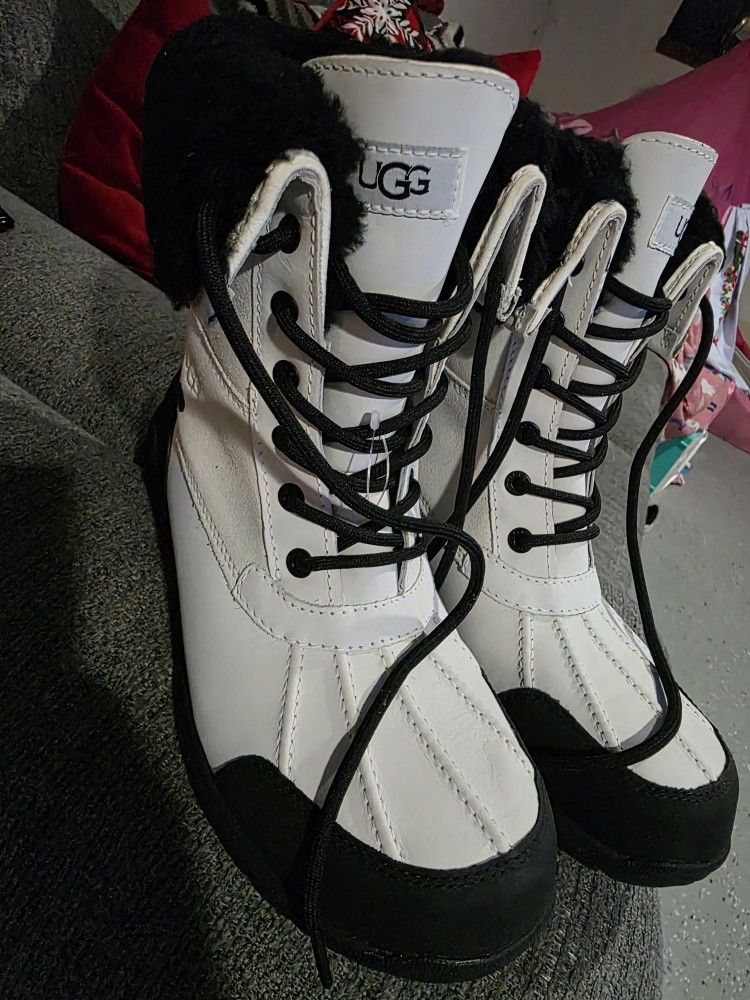 Ugg Boots Size 9 
