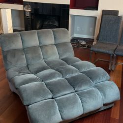 Double Chaise Lounge