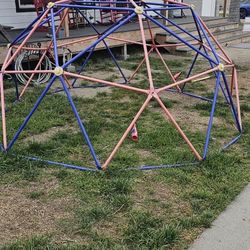 Jungle Gym Climbing Dome-FREE