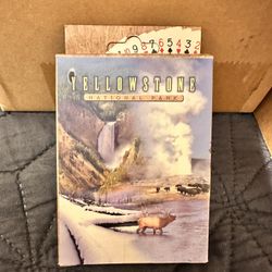SEALED Vintage Yellowstone National Park Souvenir Standard Playing Cards