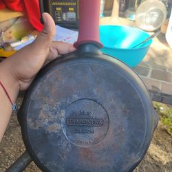 Cast Iron Skillet 