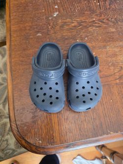 Kids crocs