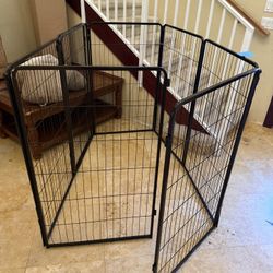 16 Piece  XL Dog Play Pen