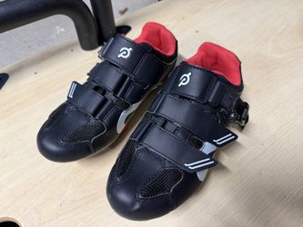 Peloton Shoes - Size 8