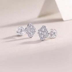 MOISSANITE EARRINGS