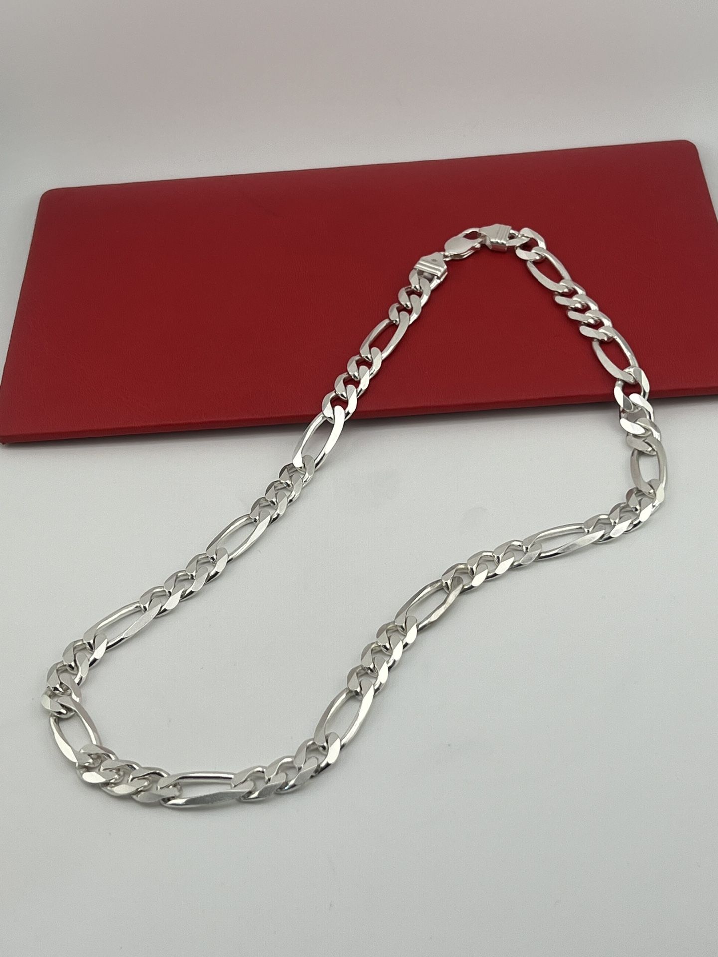 Figaro Link chain Sterling silver 925 Italy 24”inches 11MM