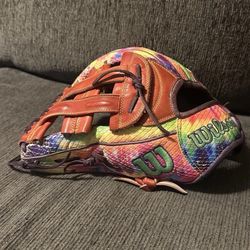 Wilson A2000 Lefty Baseball Glove