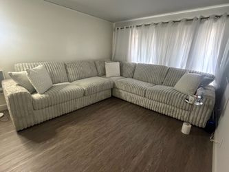 Sofa sectional
