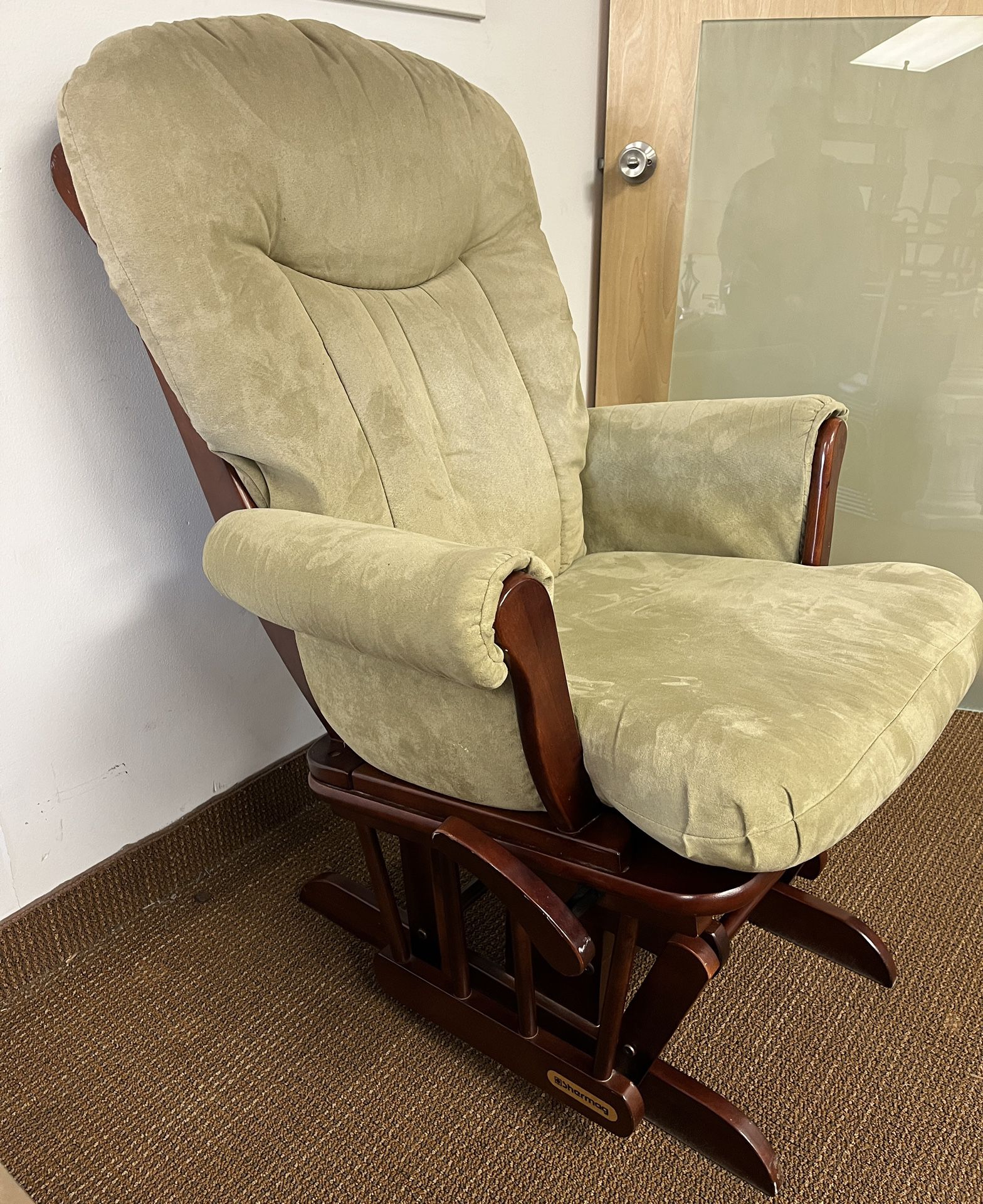 Shermag Glider Chair with Locking Arm. Gliding Rocking Chair