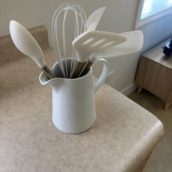 White Kitchen Utensil Set & Holder OBO