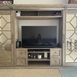 Entertainment Center w/ Bookshelves
