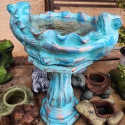 Frog Bird Bath For Sale