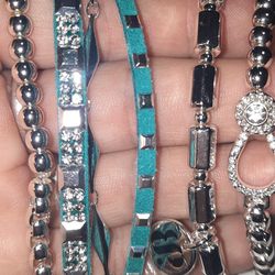 4 BRACELETS SET BRAND NEW