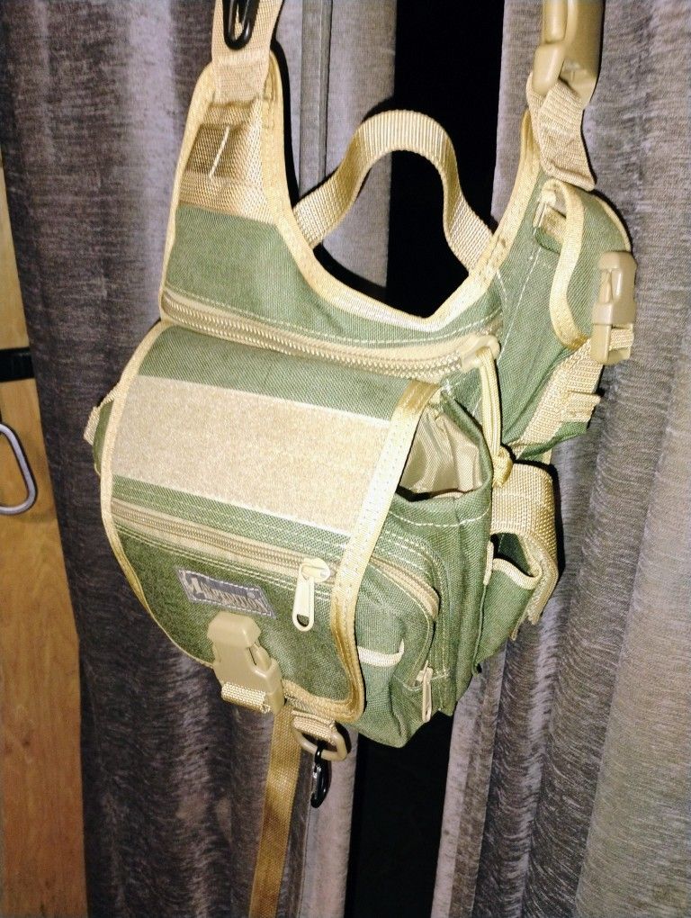 Hip Pouch With Waist Strap And Leg Strap For Men