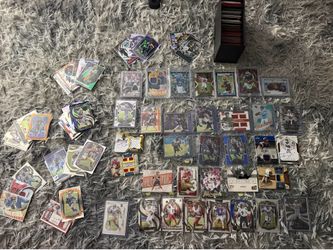 Mixed card football lot (sold as lot only) inserts, parallels, serial numbered cards