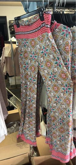 Women’s Paisley Like Wide Leg Pants