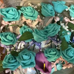 Boutonnieres Mint/Turquoise Artificial Flowers