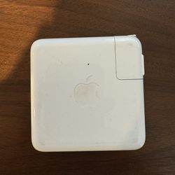 Apple macbook Charger