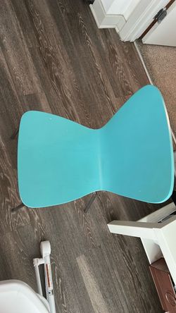 Turquoise Molded Plywood Side Chair with Chrome Legs comes in 3