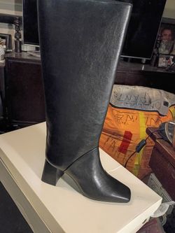 ON 34TH WOMEN'S MILLERRP BLACK SQUARE HEEL BOOTS SIZE 8 M. NEW