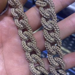 Custom Jewelry Diamonds