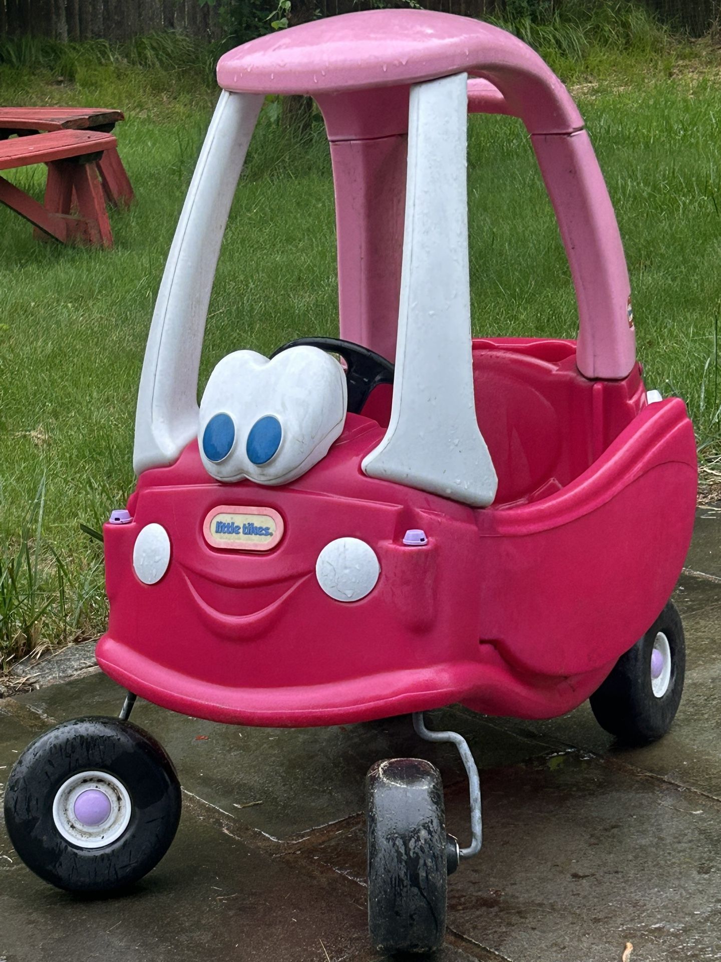 Pink Little Tikes Coupe