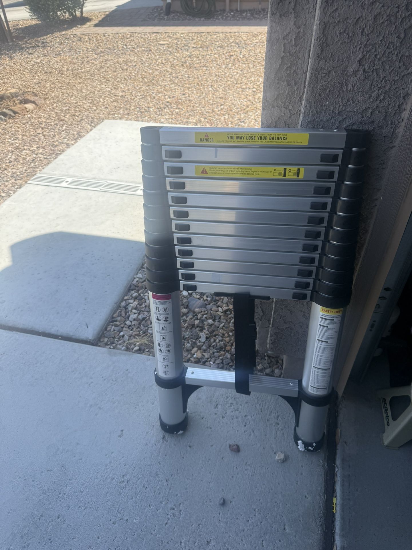 16ft Telescoping Ladder
