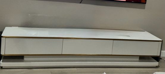 TV stand with glass top