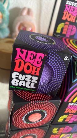 NEEDOH FUZZBALL