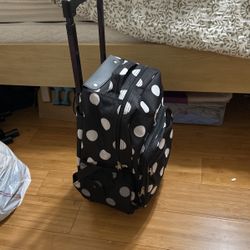 backpack with wheels