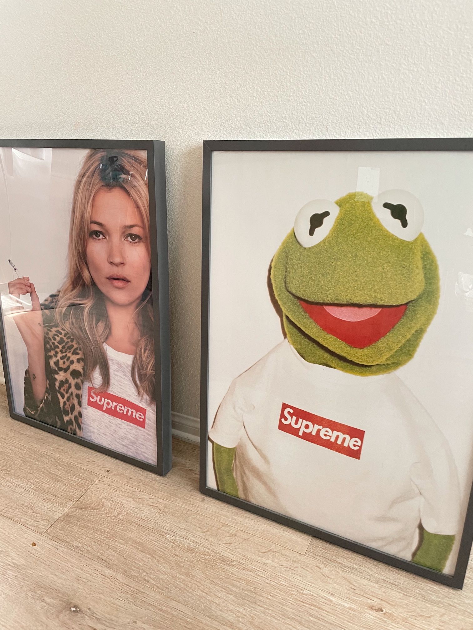 Framed Supreme Box Logo Poster Set for Sale in Chula Vista, CA