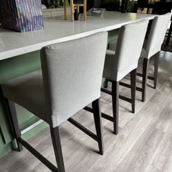 Counter Height Stools 