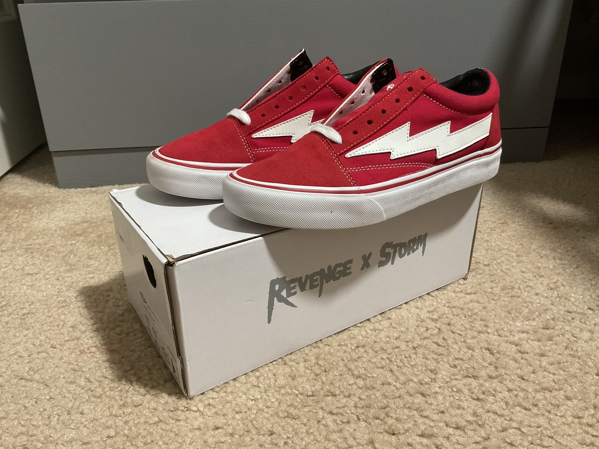 Revenge X Storms Red Volume 1 Size 6