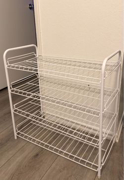 Show rack - $20